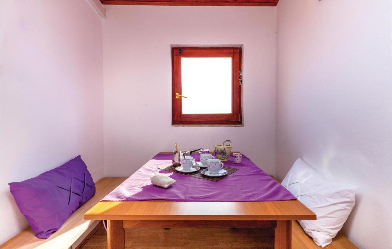 Stunning Home In Punat With Kitchen Stara Baška Eksteriør bilde