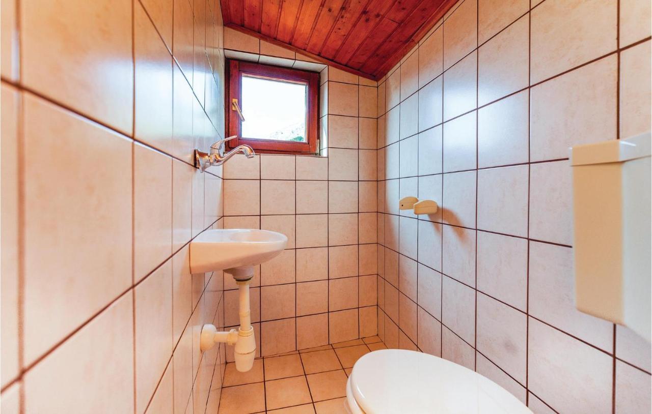 Stunning Home In Punat With Kitchen Stara Baška Eksteriør bilde