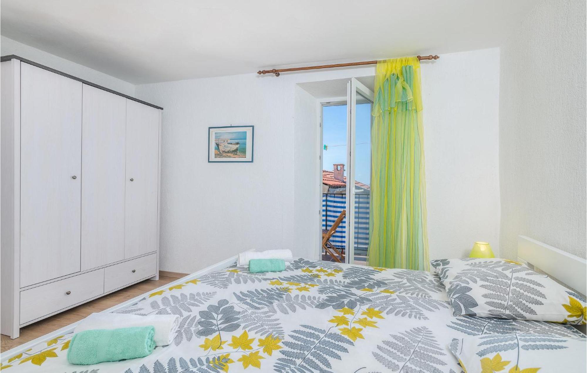 Stunning Home In Punat With Kitchen Stara Baška Eksteriør bilde