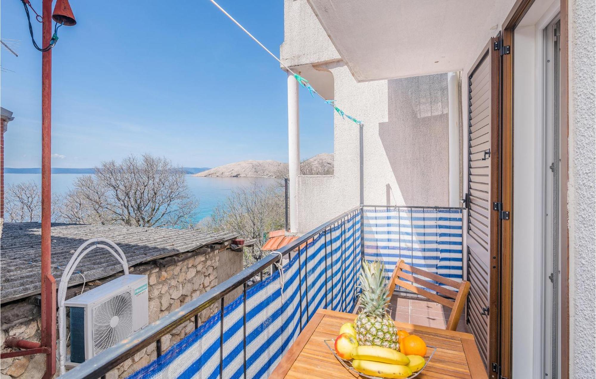Stunning Home In Punat With Kitchen Stara Baška Eksteriør bilde